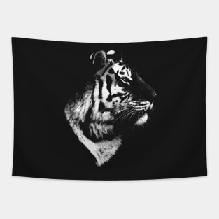 tiger, tiger t-shirt Tapestry