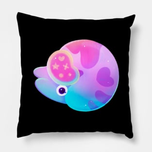 Dreaming nautilus Pillow
