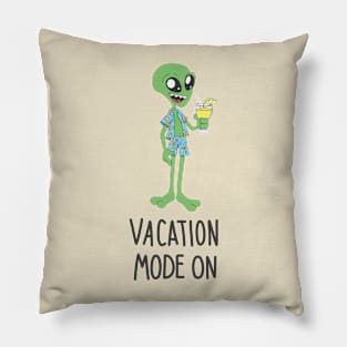 Alien on vacation Pillow