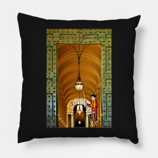 Member of the Swiss Guard - Vatican city Pillow