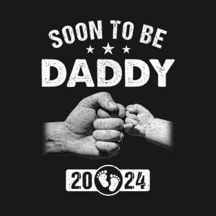 Soon To Be Daddy Est 2024 Fathers Day First Time New Dad T-Shirt