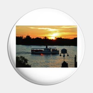 Sunset Cruise Pin