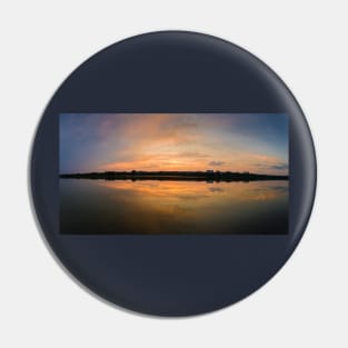 Idyllic dusk panorama Pin