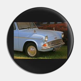 Ford Anglia Pin