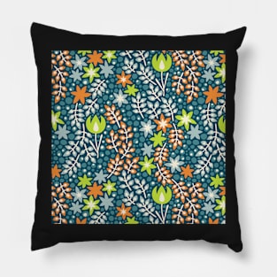 Bold Nature Pattern Pillow