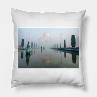 Taj Mahal at Sunrise 01 Pillow