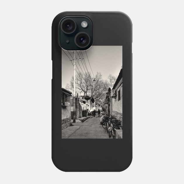 In Beijing's alleyway-under the wire Phone Case by jasminewang