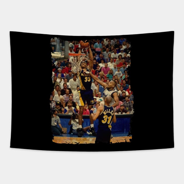 Antonio Davis, Bout To Throw it Down During, 1994 Tapestry by Omeshshopart