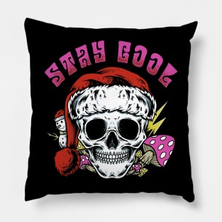 STAY COOL XMAS SKULL Pillow