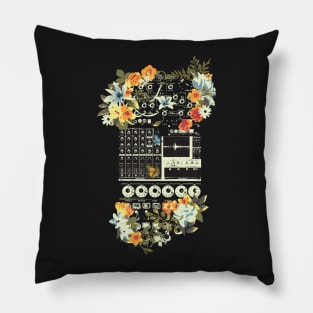 sound of nature Pillow