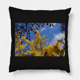 golden gingko tree Pillow