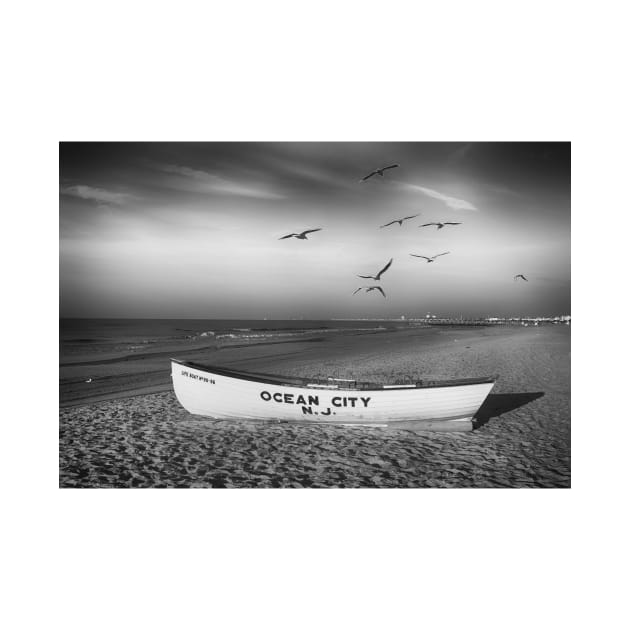 A Beach Scene In Black And White by JimDeFazioPhotography