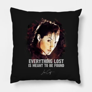 Lara Croft - Tomb Raider - Angelina Jolie Pillow