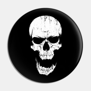 Distressed skull Pin