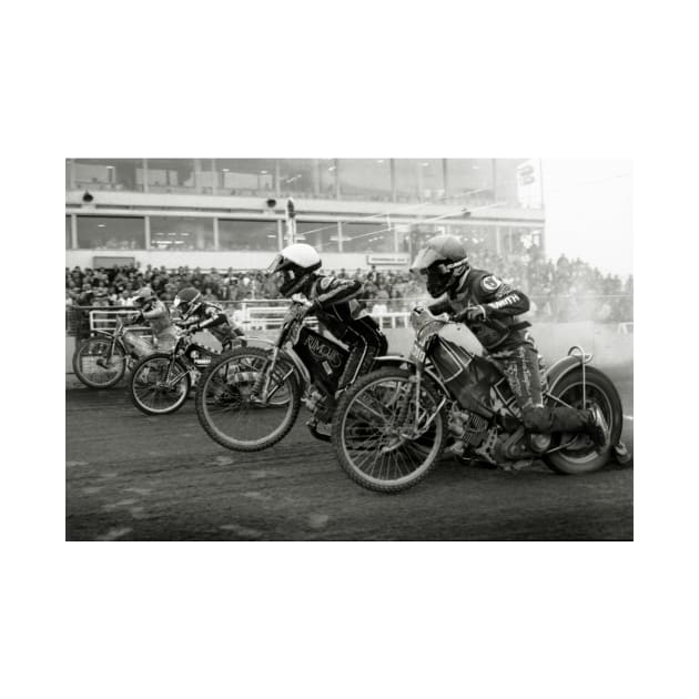 Speedway - Accelerating away at the start of a race by richflintphoto