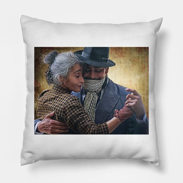 Argentinian tango Pillow by jmpznz