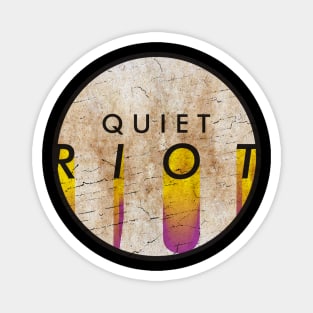 Quiet Riot - VINTAGE YELLOW CIRCLE Magnet