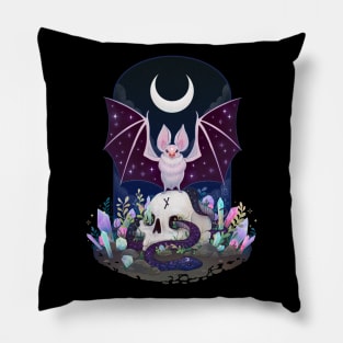 Spooky Animals - Night Spirits Pillow