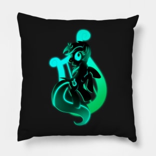 Lyra Pillow