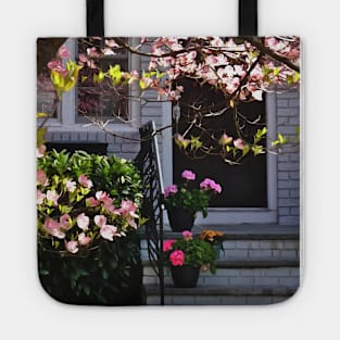 Pink Dogwood and Pots of Geraniums Tote