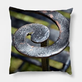 Spiral Armrest Pillow