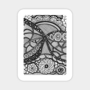 Abstract Flowers and patters in black and white Magnet