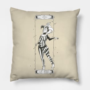 Tarot cards : the fool Pillow