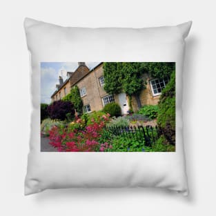 Blockley Village Cottage's Cotswolds Gloucestershire Pillow