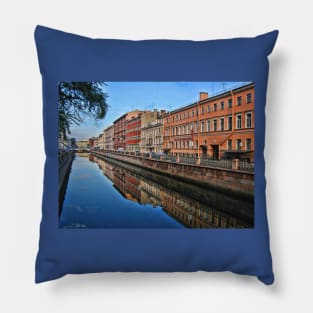 Perfect Reflection at Griboedov Canal. Saint Petersburg, Russia Pillow