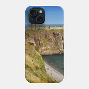 Dunnottar Castle on the Aberdeenshire coastline, Scotland Phone Case