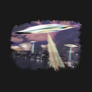 Ufo's hover over cityscape T-Shirt