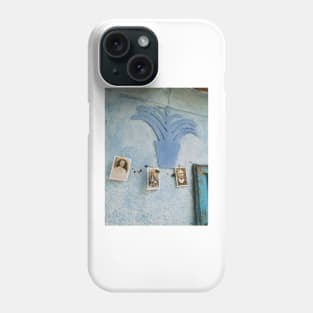 FAMILY TREE HAS DEEP ROOTS Phone Case