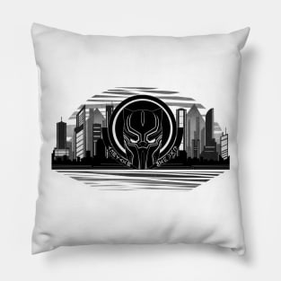 Wakanda and the mask (B&W version 1) Pillow