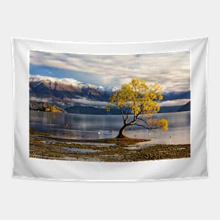 Wanaka Lake Tree 4 Tapestry