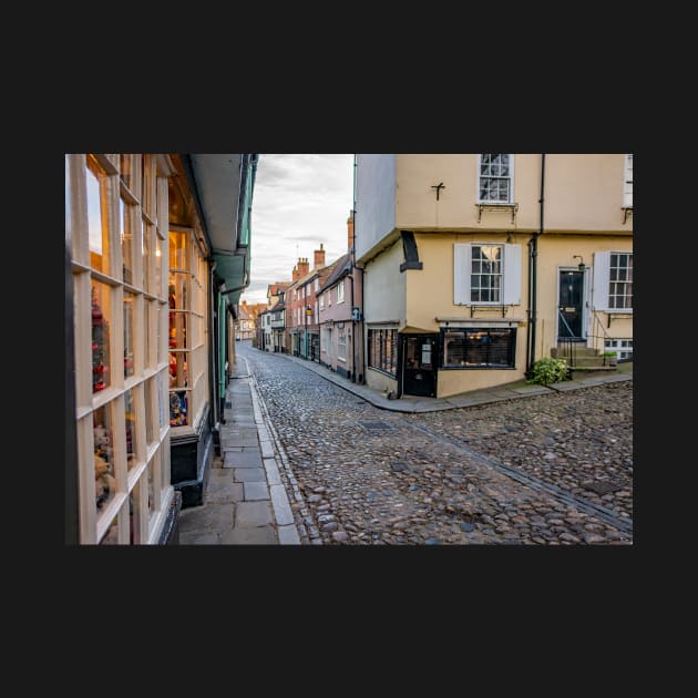 A view down Elm Hill, Norwich by yackers1