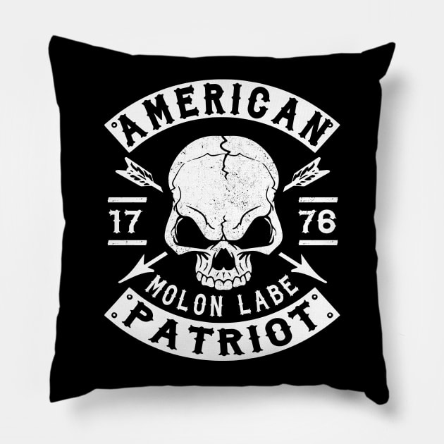 MOLON LABE - AMERICAN PATRIOT Pillow by Tshirt Samurai