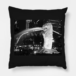 The Merlion 2 - Marina Bay, Singapore Pillow