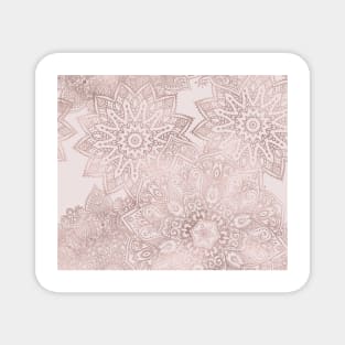 Rose gold mandala - blush pink Magnet