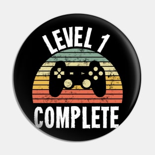 Level 1 Complete T-Shirt - 1st Birthday Gamer Gift - First Anniversary Gift - 1st Grade Pin