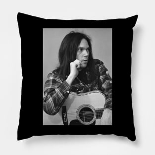 Neil Young / 1945 Pillow