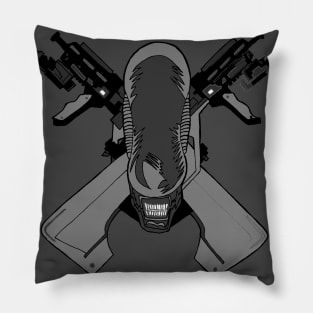 Alien: Covenant Skull and cross Guns Pillow