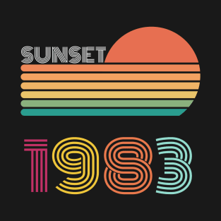 Sunset Retro Vintage 1983 T-Shirt