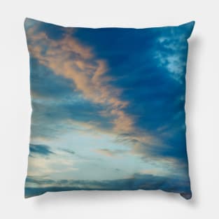 Clearing the night away Pillow