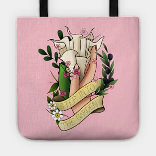 Step into the garden Tote