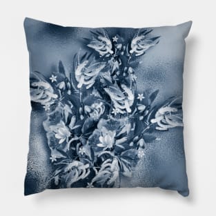 Beautiful flower bouquet on a rippled deep blue background Pillow