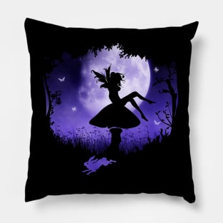 fairy in the moonlight Pillow