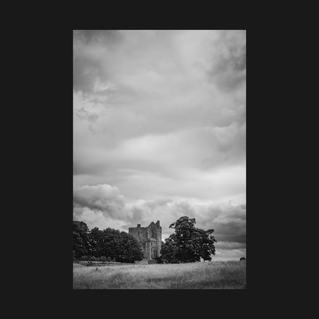 Craigmillar Castle by Errne