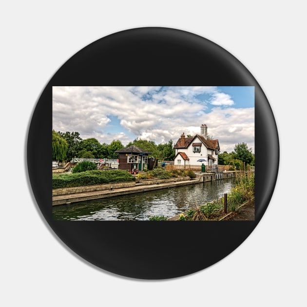 Goring on Thames Lock Pin by IanWL