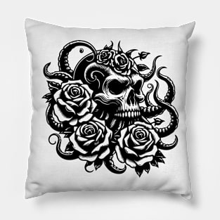 skull kraken design Pillow