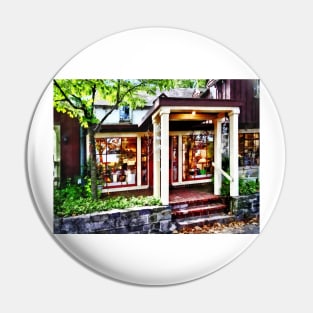 New Hope PA - Craft Shop Pin